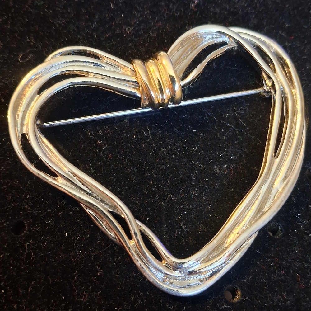 Premier Designs Silvertone Heart Brooch With Goldtone Accent